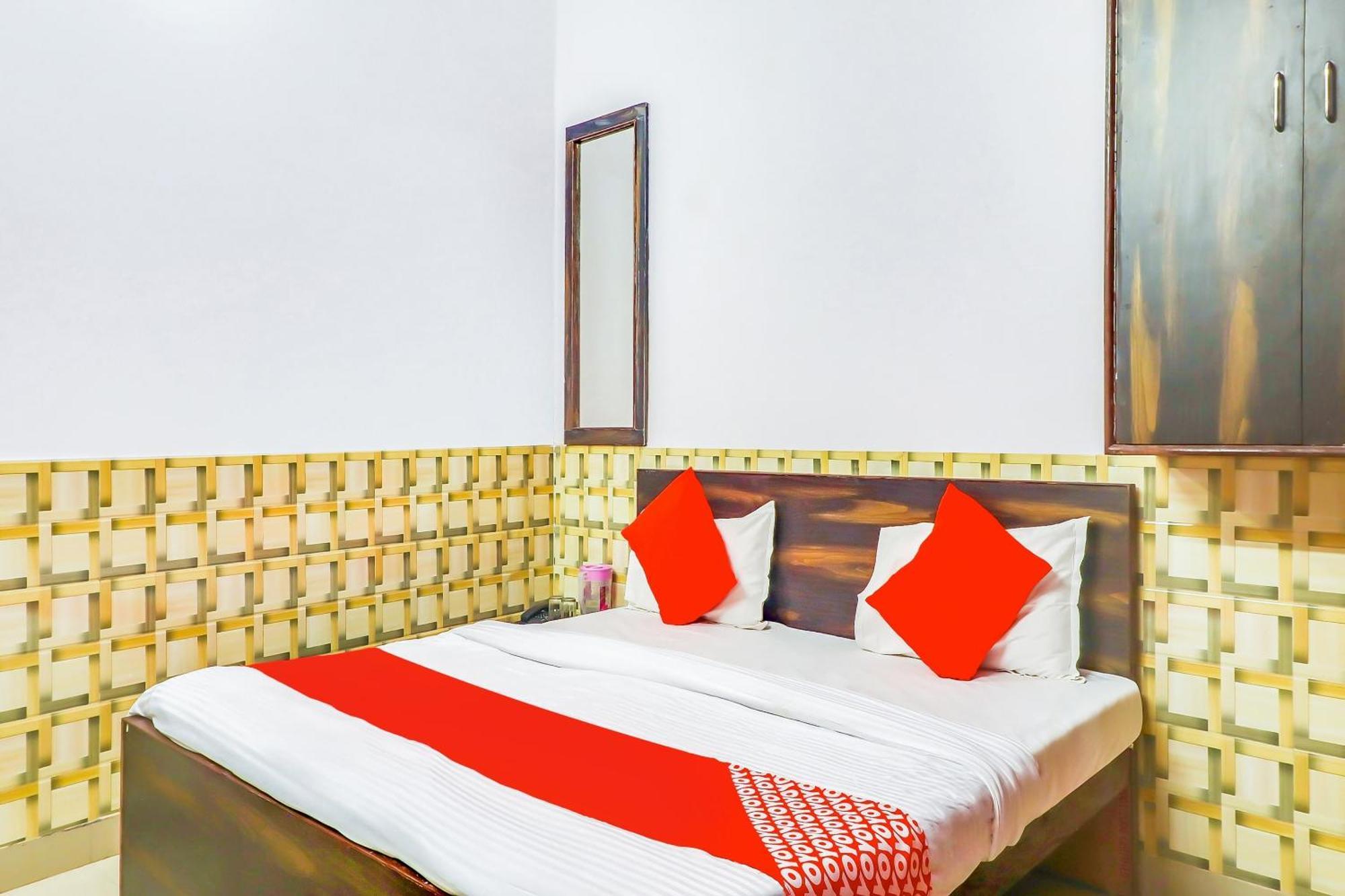 Super Collection O Dolphin Hotel Lucknow Exterior photo